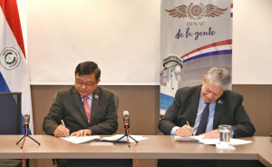 Firma de Convenio Marco de Cooperación Interinstitucional entre la Dirección Nacional de Aeronáutica Civil (DINAC) y Fundación Buen Gobierno (FBG).